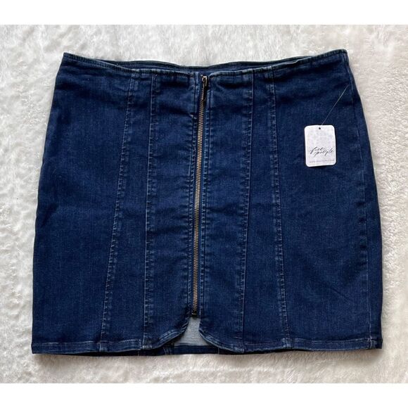 NWT Free People We the Free Layla Denim Mini Skirt in Deep Indigo, Size 10 - Picture 11 of 16